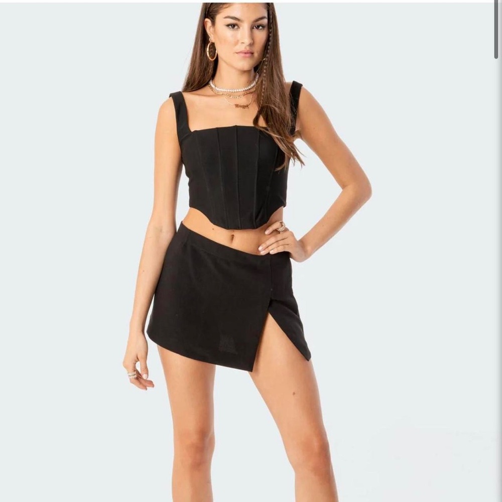 Edikted Women's Black Skirt, size S comes with a green top